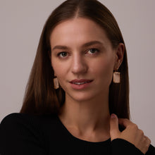 Load image into Gallery viewer, DOLOMIA earrings