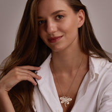 Load image into Gallery viewer, DRAGONFLY pendant
