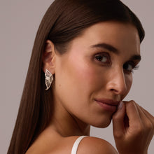 Load image into Gallery viewer, CAROLA earrings